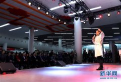 上海地铁音乐角举行第500场公益演出