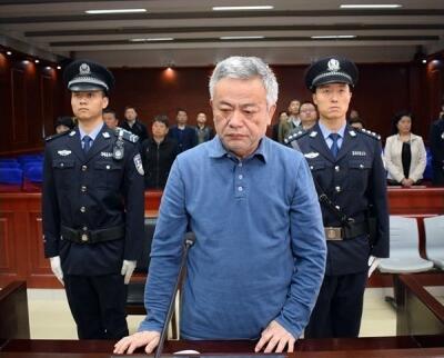 安徽芜湖市原副市长洪建平受贿102万元 一审获刑三年半