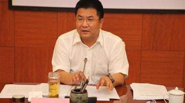 河北副厅级官员李刚被控“家财”1.48亿 获判无期徒刑