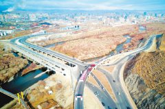 中企承建蒙古国首座互通式立交桥竣工通车