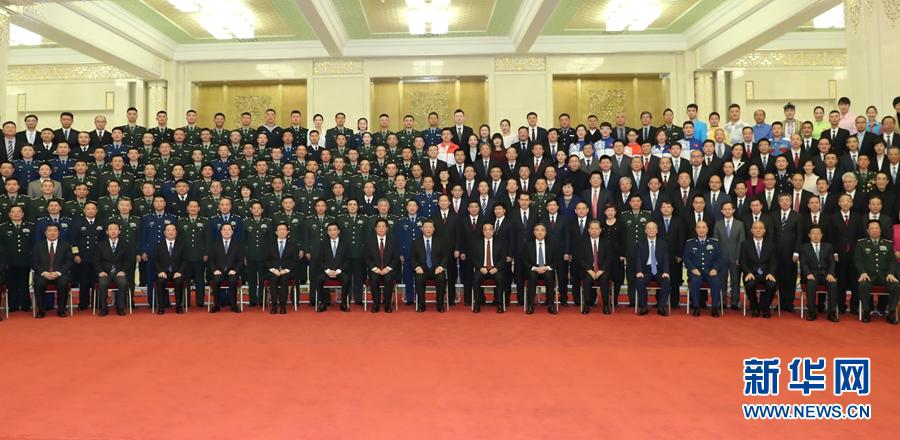 习近平亲切会见中华人民共和国成立70周年庆祝活动筹办工作有关方面代表